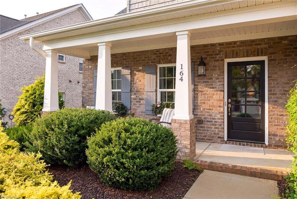 Photo of 164 Quail Run Drive, Clemmons, NC 27012 (MLS # 1229122)