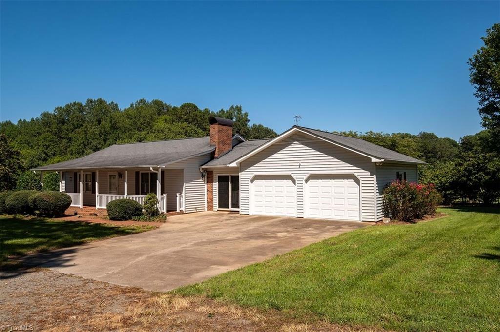 Photo of 173 Old Meadowbrook Lane, Elkin, NC 28621 (MLS # 1229864)