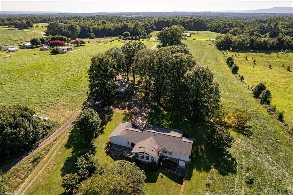 Photo of 173 Old Meadowbrook Lane, Elkin, NC 28621 (MLS # 1229864)