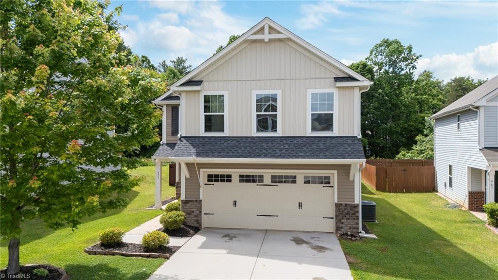 971 Bitting Hall Circle, Rural Hall, North Carolina image 1