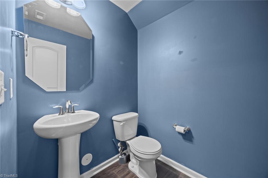 971 Bitting Hall Circle, Rural Hall, North Carolina image 13