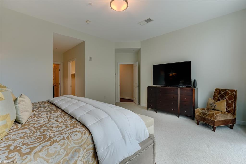 201 N Elm Street #507, Greensboro, North Carolina image 16
