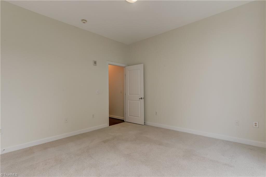 201 N Elm Street #507, Greensboro, North Carolina image 35
