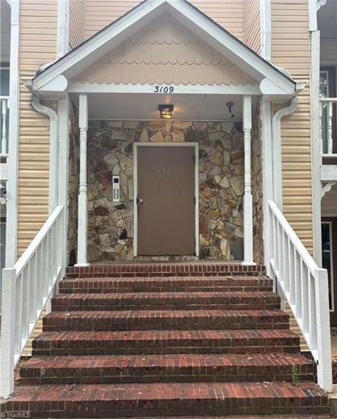 Photo of 3109 Darden Road #B, Greensboro, NC 27407 (MLS # 1184852)