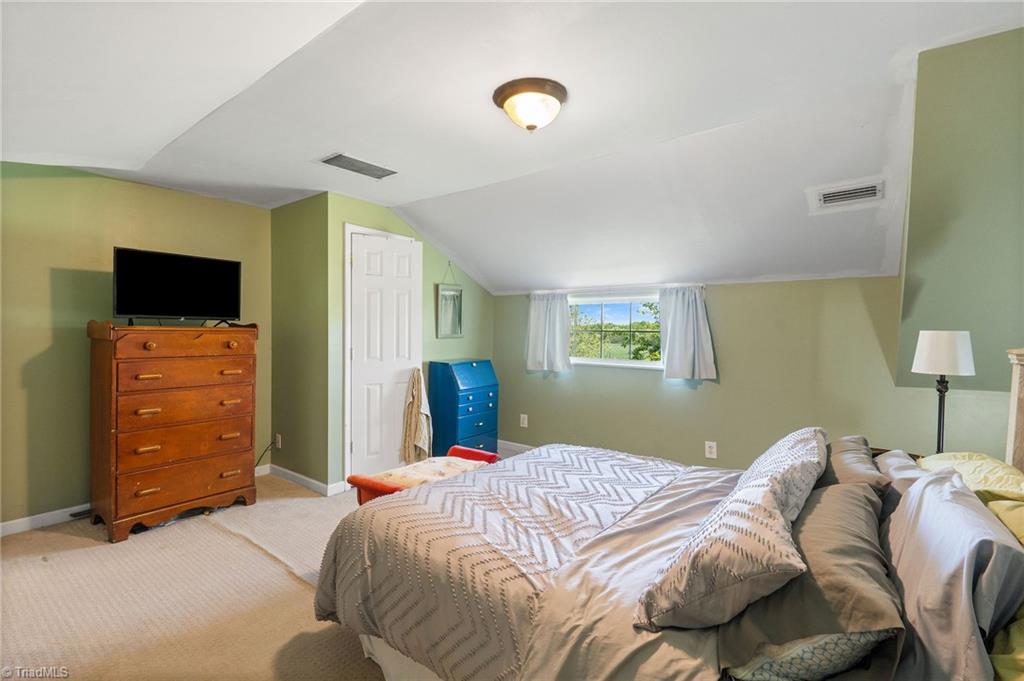 5570 Sullivantown Road, Walkertown, North Carolina image 19