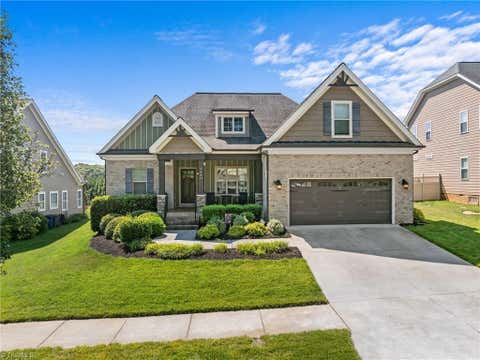 Homes For Sale - 3445 Grandview Crossing Lane<br/> Pfafftown, NC 27040