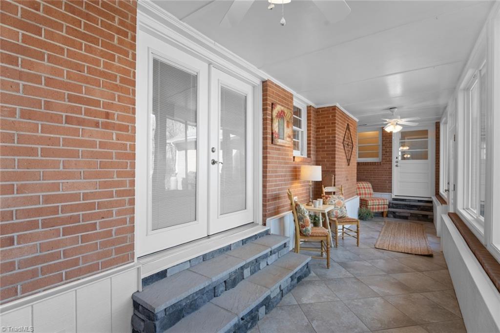 Winston-Salem, North Carolina 27106, United States, 4 Bedrooms Bedrooms, ,4 BathroomsBathrooms,Residential,Active,22477