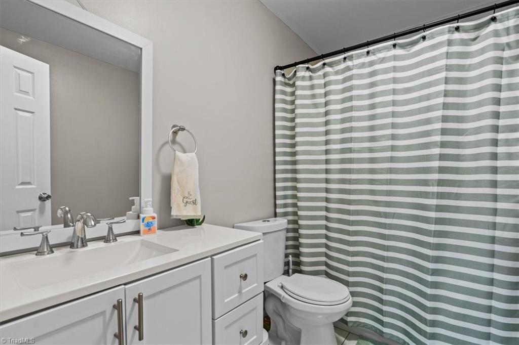 1605 Guyer Street, High Point, North Carolina image 27