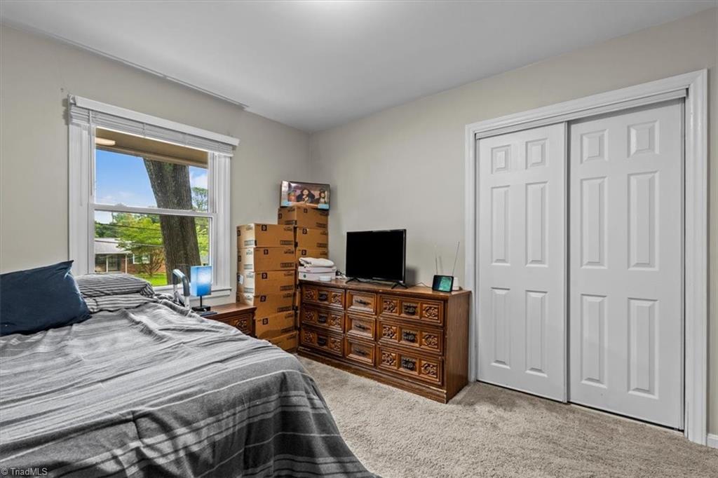 1605 Guyer Street, High Point, North Carolina image 29