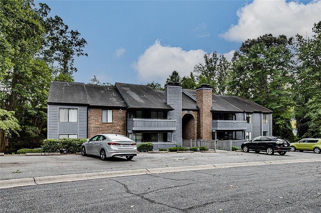 Photo of 2855 Treestead Circle, Greensboro, NC 27410 (MLS # 1225211)