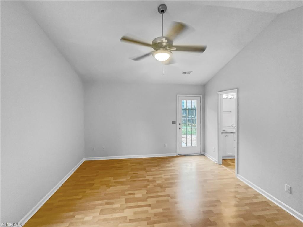7 Crestbrook Court, Greensboro, North Carolina image 17