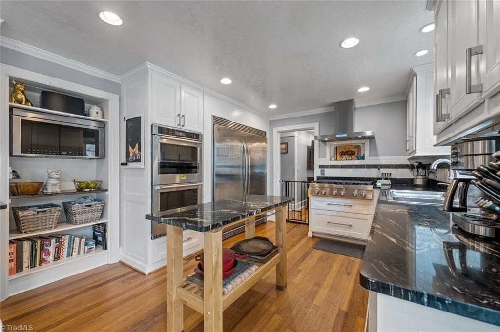 Photo of 1822 Cherry Lane, Haw River, NC 27258 (MLS # 1214219)