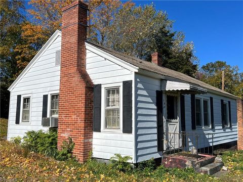 A home in Mount Airy