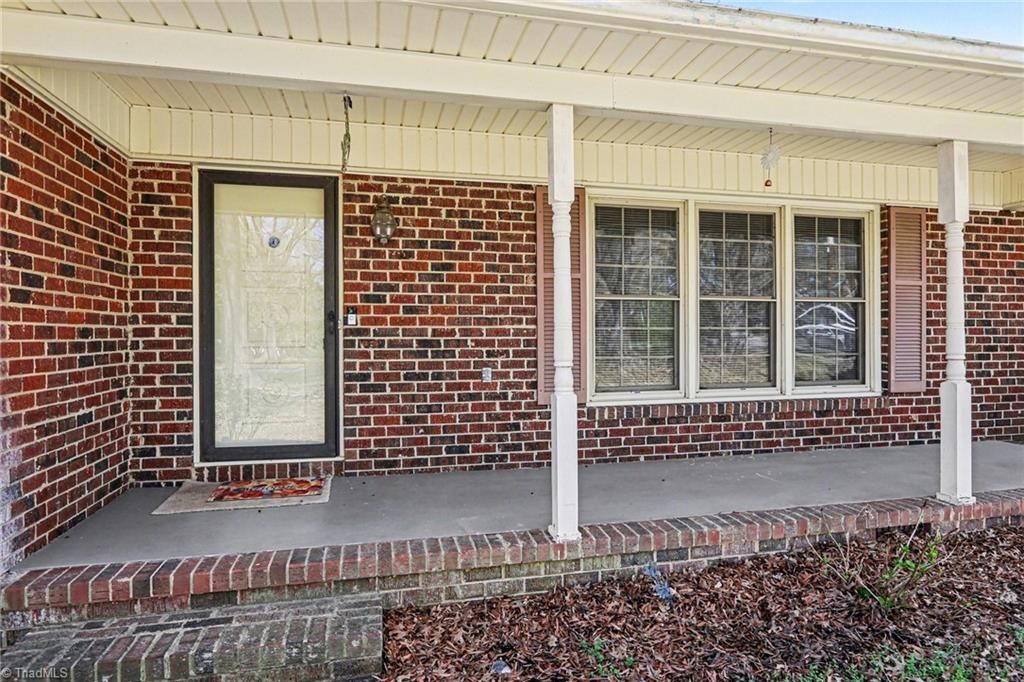 Photo of 644 Greenwood Drive, Burlington, NC 27217 (MLS # 1212689)