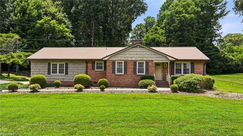Homes For Sale - 240 Conrad Circle<br/> Forsyth County, Lewisville, NC 27023