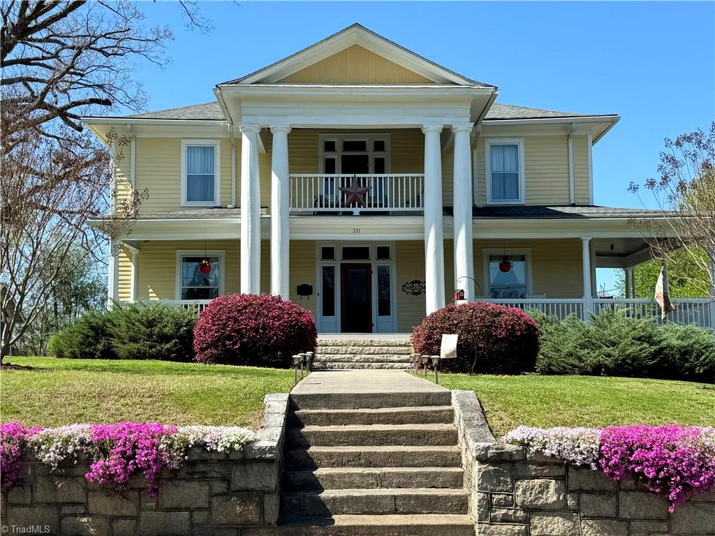 311 Cherry Street, Mount Airy, North Carolina image 1