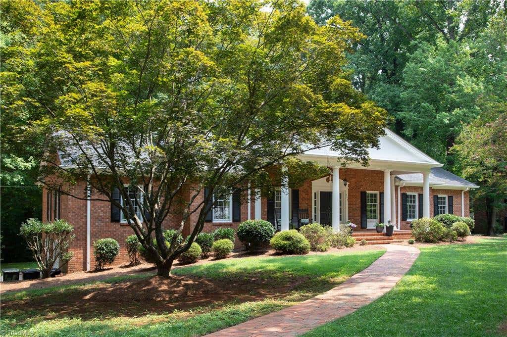 Photo of 112 Magnolia Road, Lexington, NC 27292 (MLS # 1228589)
