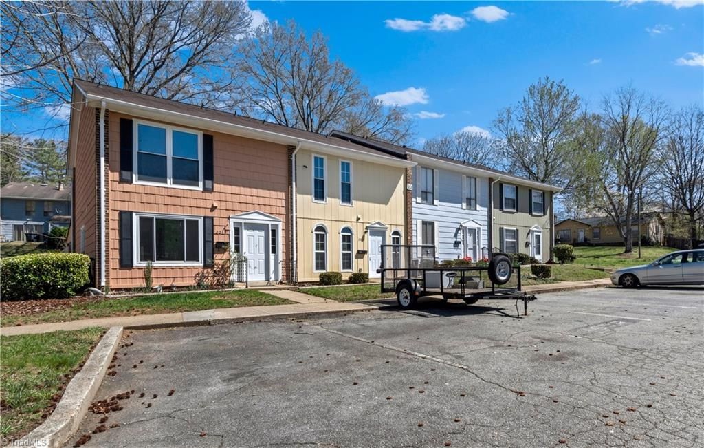 Photo of 201 E Montcastle Drive #C, Greensboro, NC 27406 (MLS # 1212848)