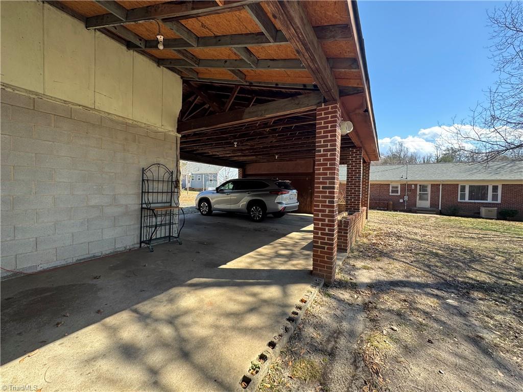 1418 Richardson Drive, Reidsville, North Carolina image 38
