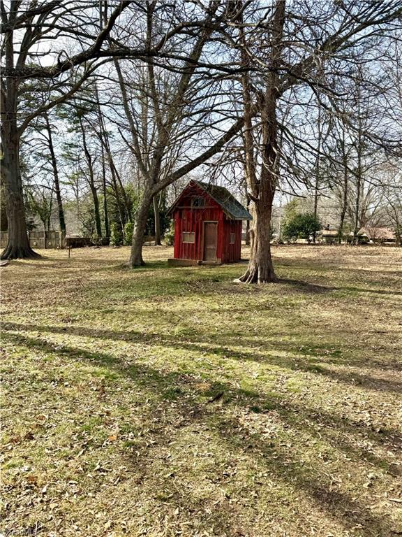 1418 Richardson Drive, Reidsville, North Carolina image 6