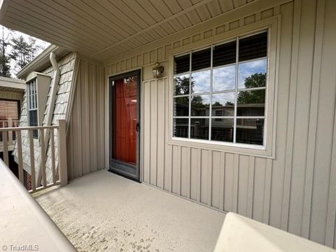 3830 Country Club Road L Winston-Salem NC 27104