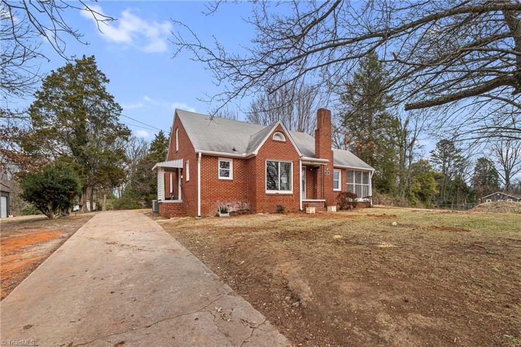 Photo of 312 Playground Road, Archdale, NC 27263 (MLS # 1207716)