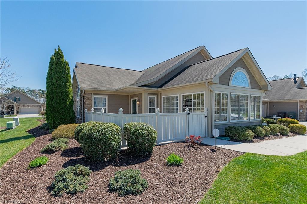 32 Pitlockry Place, Greensboro, North Carolina image 2