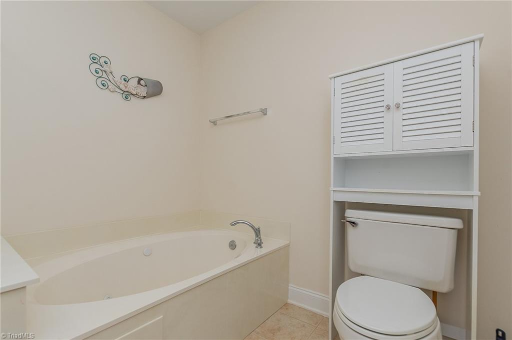 32 Pitlockry Place, Greensboro, North Carolina image 33