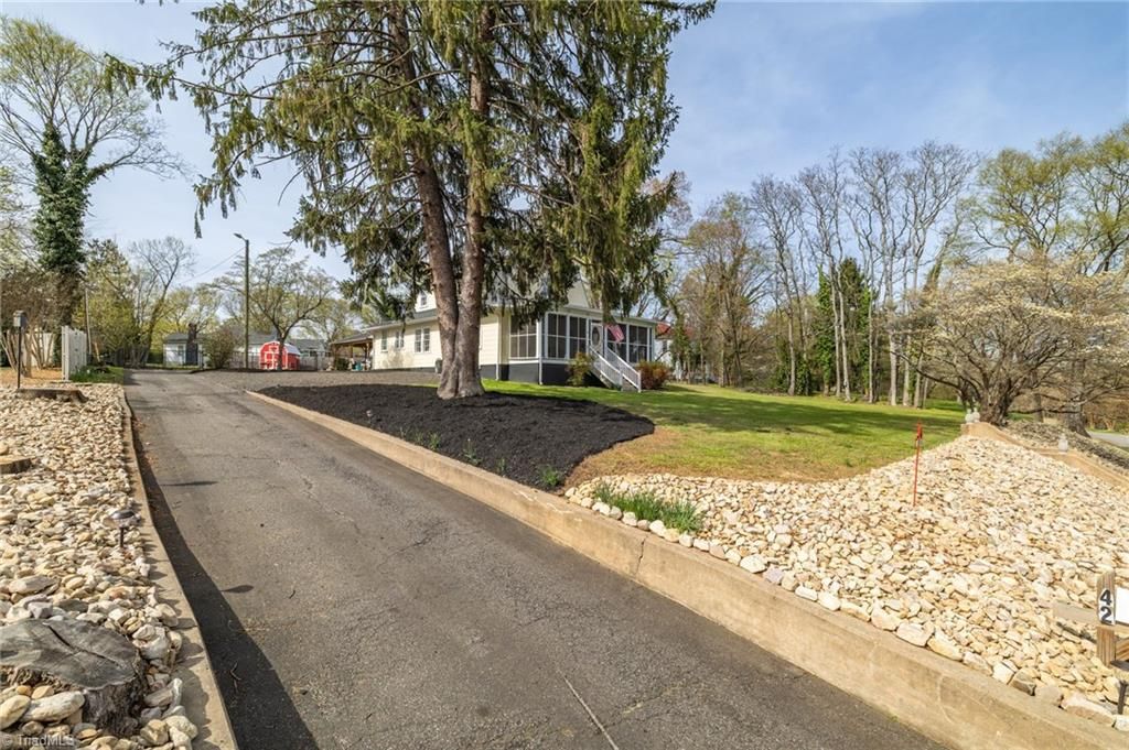 Photo of 421 Chestnut Street, Eden, NC 27288 (MLS # 1213792)