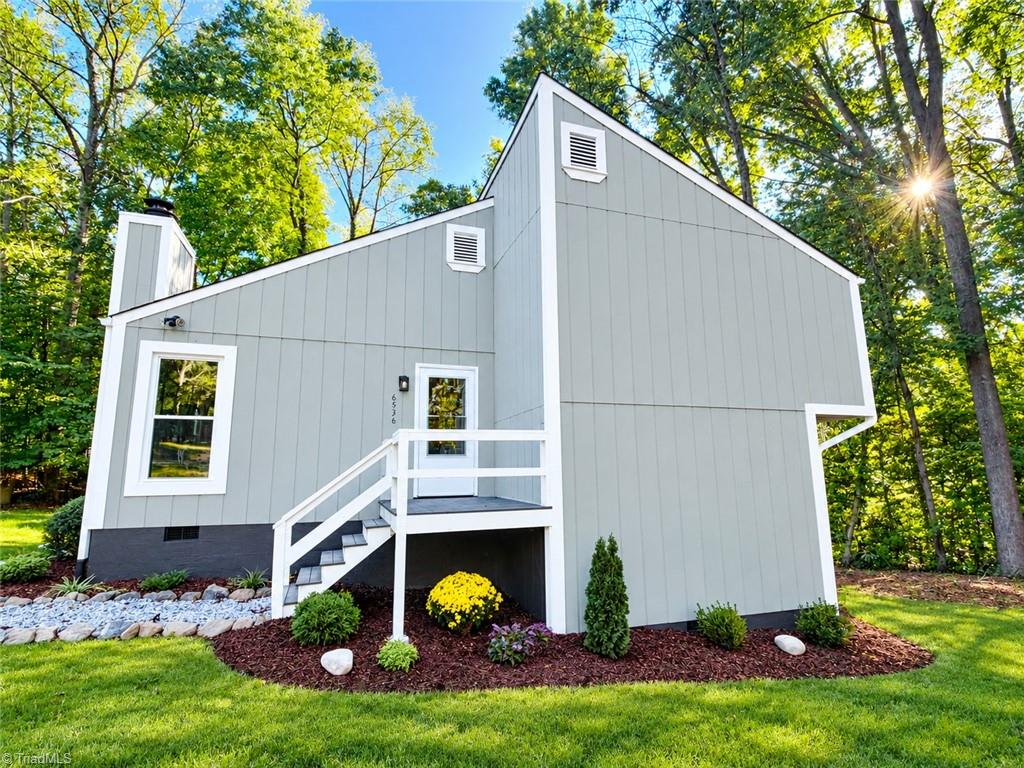 Photo of 6536 Creek Run Road, Walkertown, NC 27051 (MLS # 1238286)