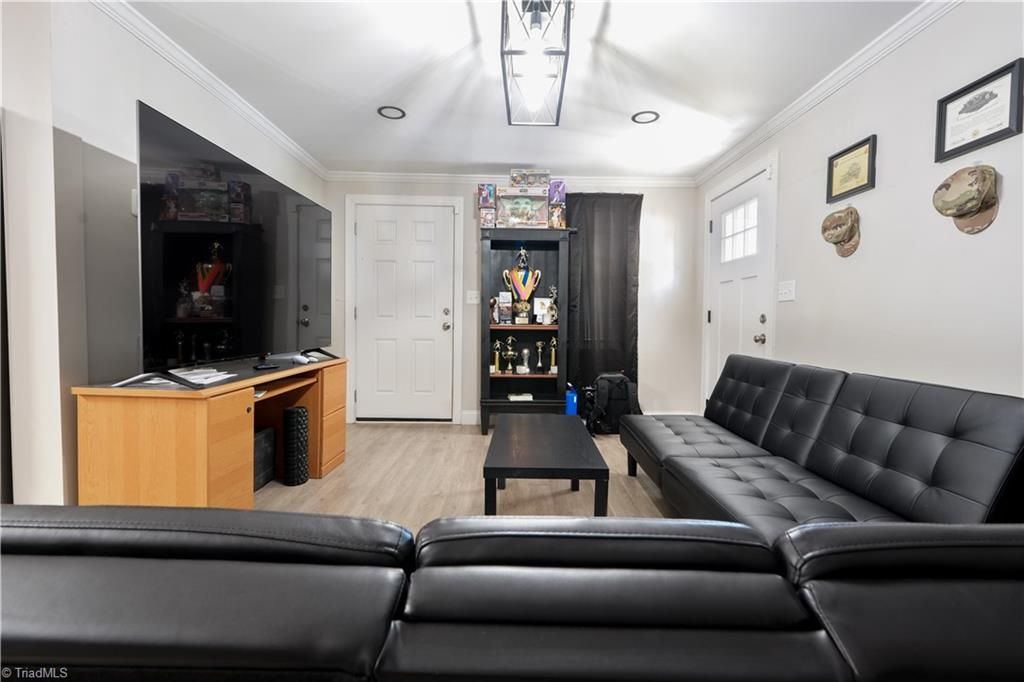 Photo of 1511 Davis Avenue, High Point, NC 27260 (MLS # 1218449)