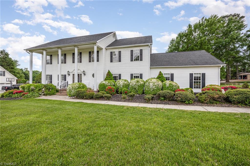 3908 Hickory Meadow Road, Greensboro, North Carolina image 4