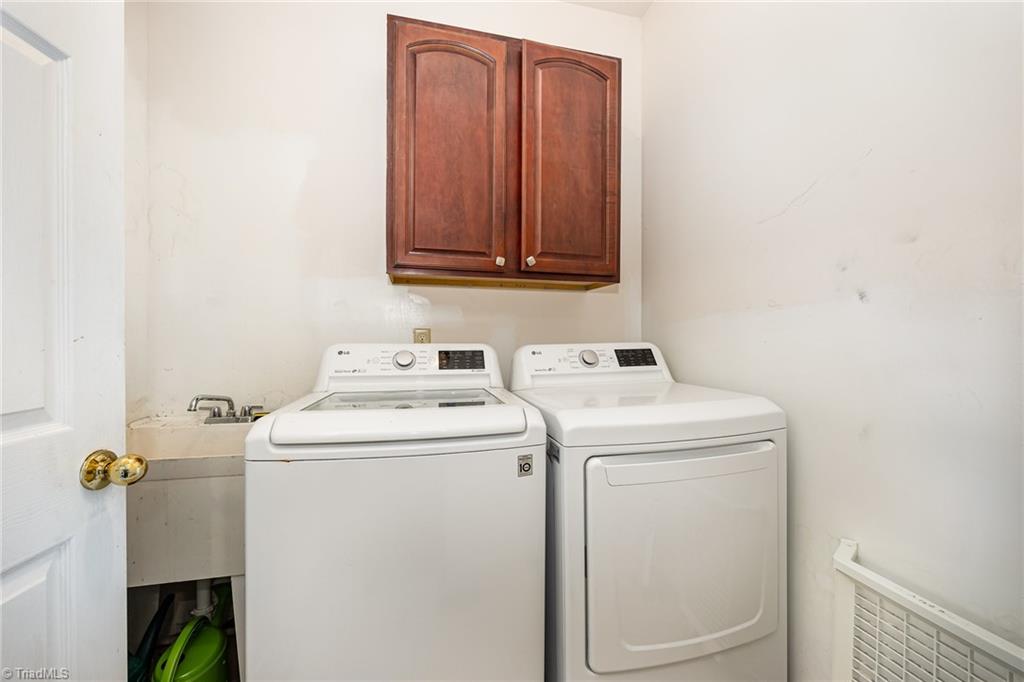 3908 Hickory Meadow Road, Greensboro, North Carolina image 25
