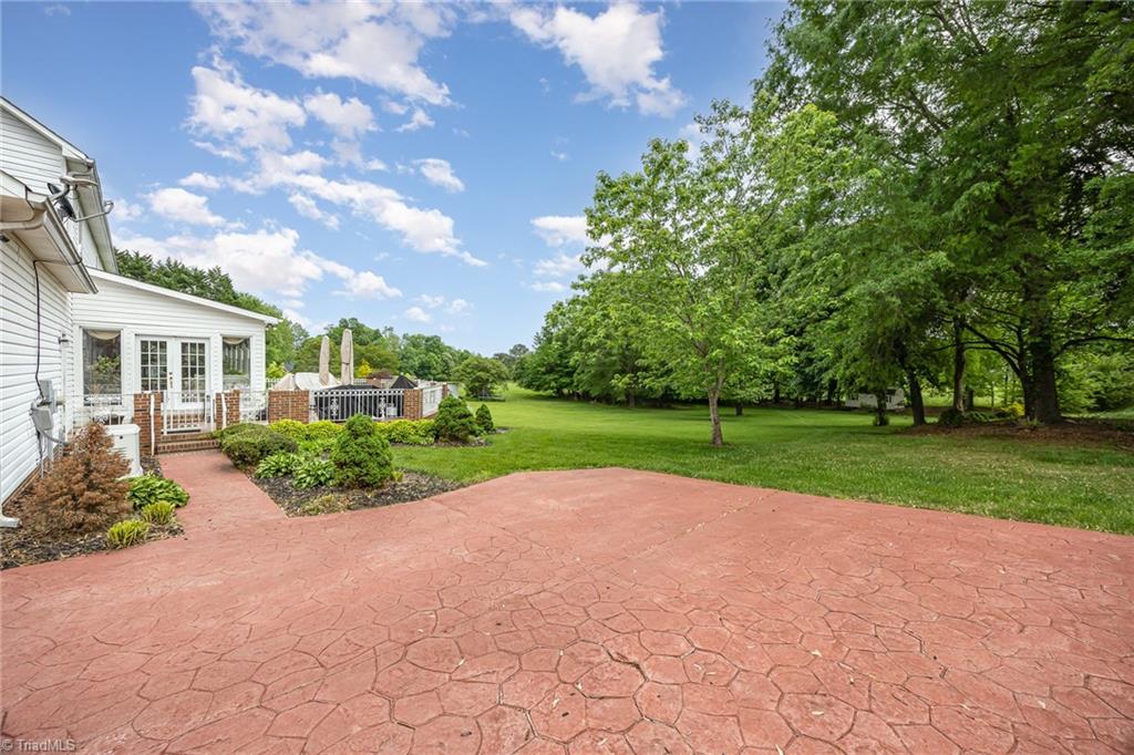 3908 Hickory Meadow Road, Greensboro, North Carolina image 27