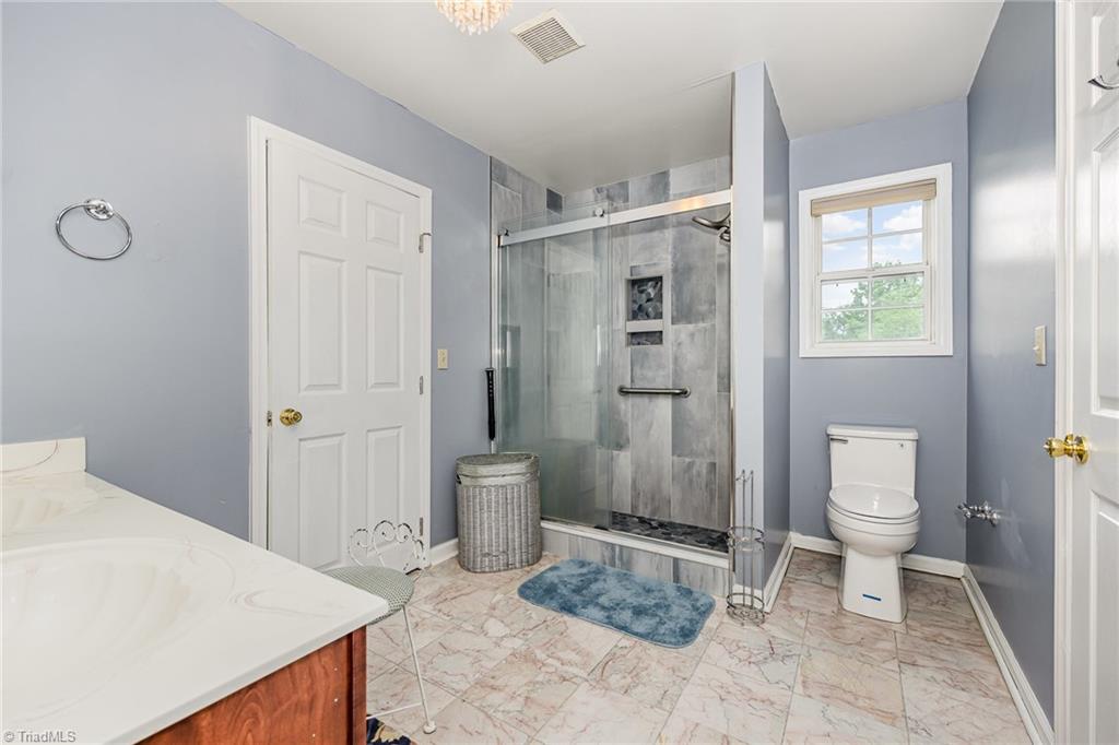 3908 Hickory Meadow Road, Greensboro, North Carolina image 24