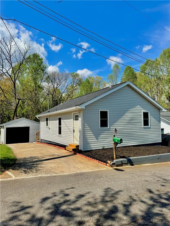604 Peden Street, North Wilkesboro, North Carolina image 1