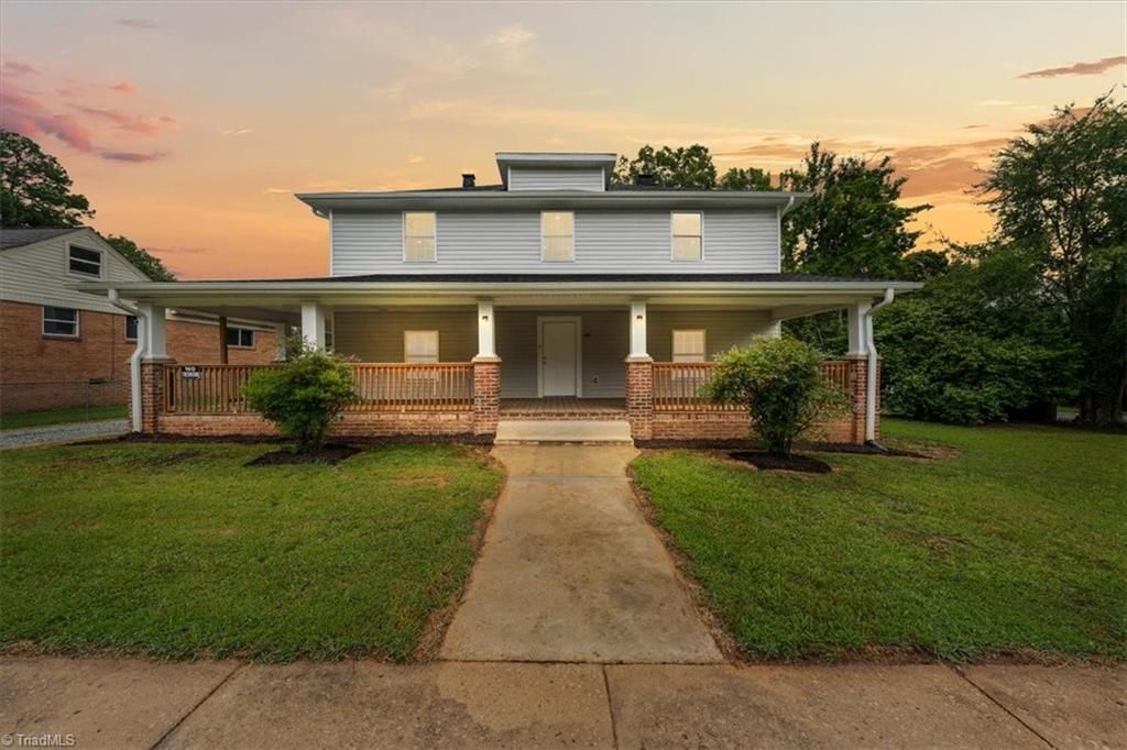 Photo of 805 W 5th Avenue, Lexington, NC 27292 (MLS # 1208117)