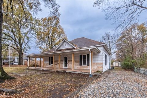 A home in Thomasville