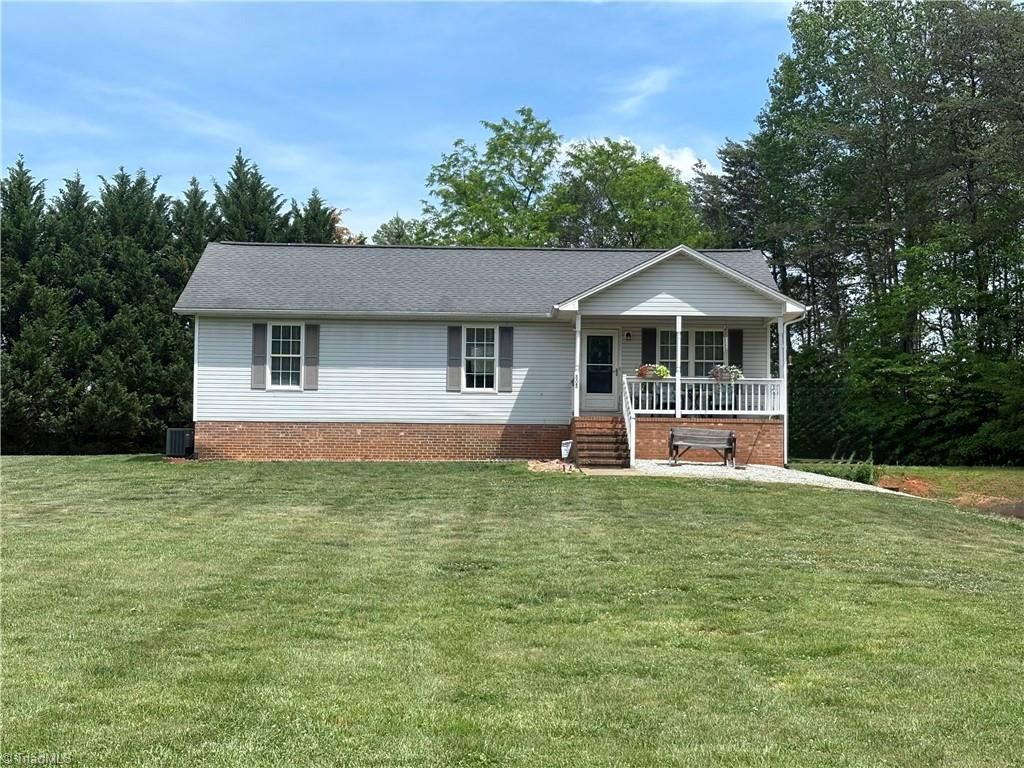 Photo of 808 Creed Road, Ararat, NC 27007 (MLS # 1219569)