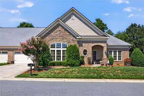 Townhouse For Sale - 5416 Ggo Drive<br/> Greensboro, NC 27406