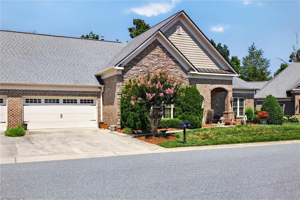 Photo of 5416 Ggo Drive, Greensboro, NC 27406 (MLS # 1229877)