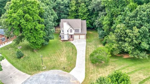 A home in Kernersville