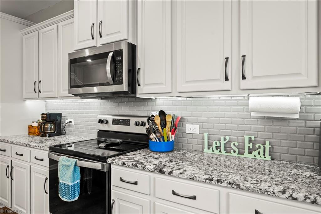 1392 Finwick Drive, Pfafftown, North Carolina image 13