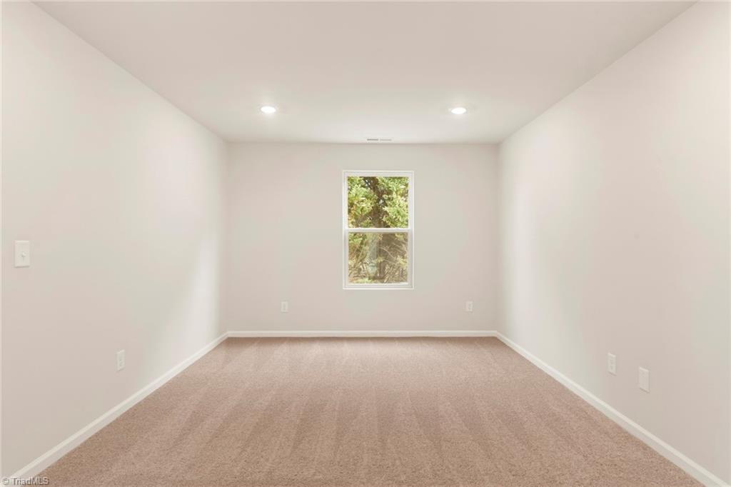 128 Courtland Drive, King, North Carolina image 18