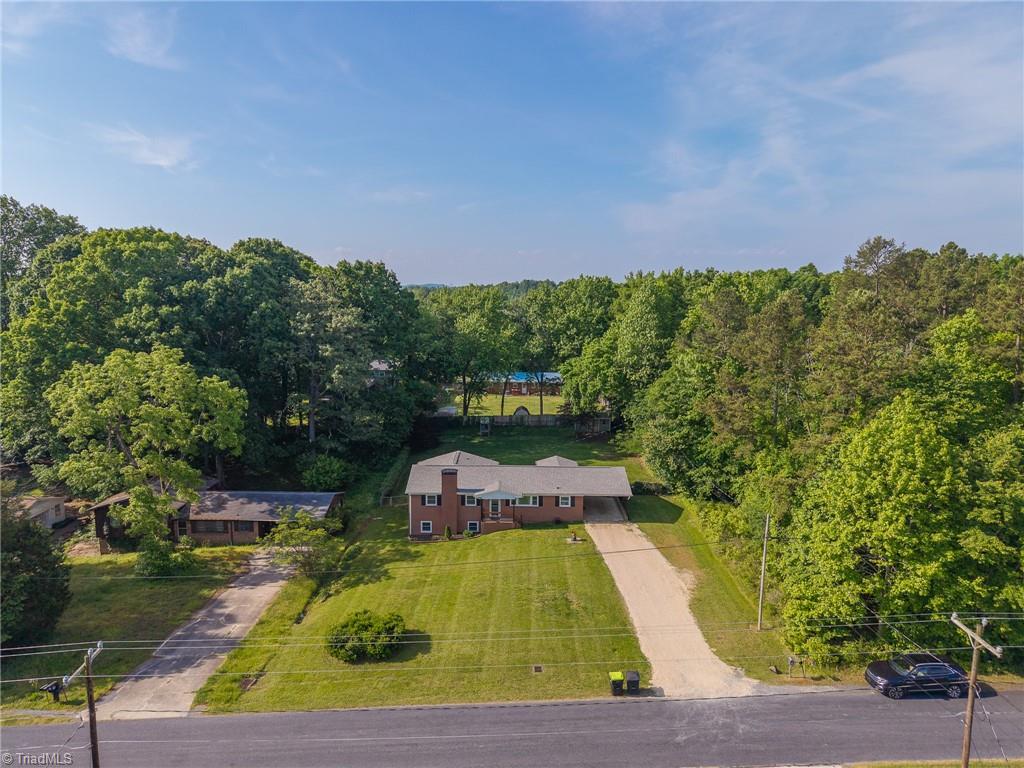 3735 Pine Ridge Drive, Trinity, North Carolina image 2