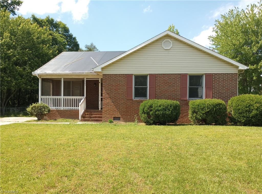 1503 Canton Avenue, Greensboro, North Carolina image 1
