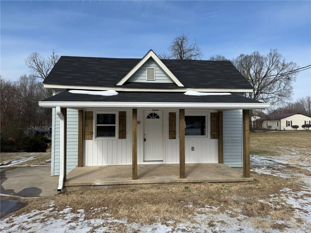 Photo of 108 Broad Street, Thomasville, NC 27360 (MLS # 1208022)