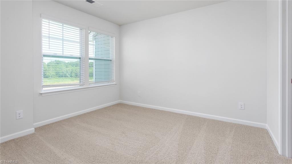 1400 Amberview Lane, Kernersville, North Carolina image 22