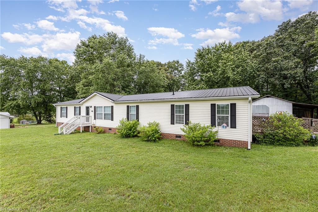 621 Southern Road, King, North Carolina image 2