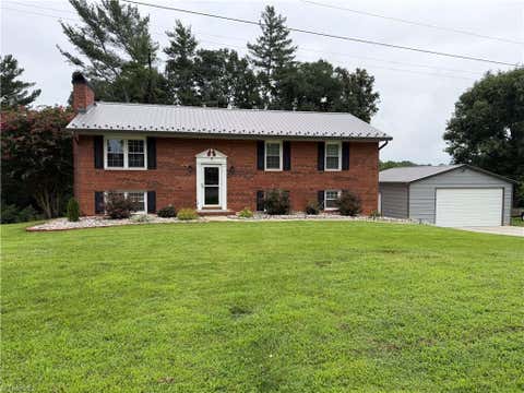 Homes For Sale - 1000 Beaumont Poplar Street<br/> Wilkes County, North Wilkesboro, NC 28659